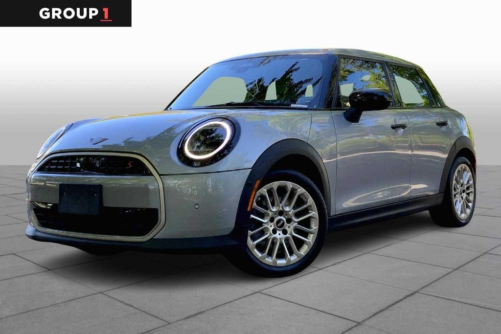 used 2025 MINI Hardtop car, priced at $31,524