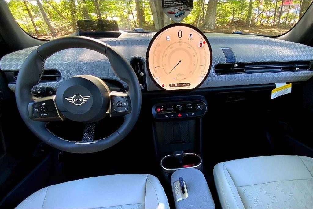 used 2025 MINI Hardtop car, priced at $31,524