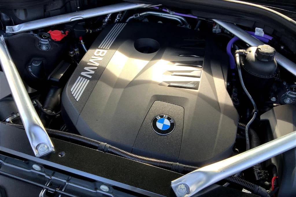 new 2025 BMW X7 car, priced at $92,240