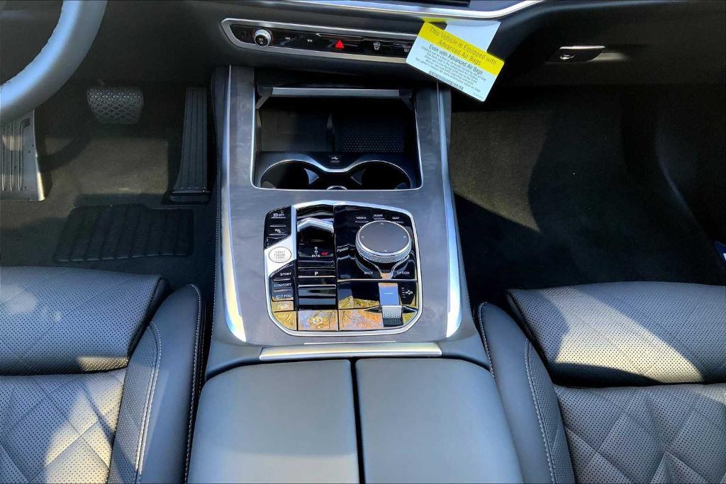 new 2026 BMW X7 car, priced at $92,555