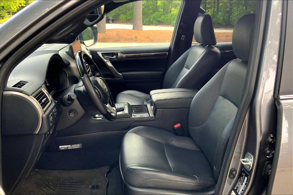 used 2023 Lexus GX 460 car, priced at $65,505