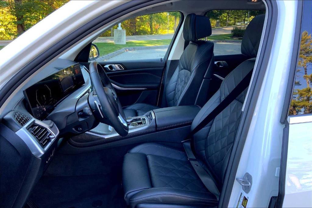 used 2025 BMW X7 car, priced at $78,697