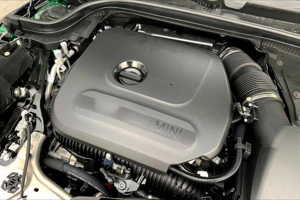 new 2025 MINI Hardtop car, priced at $38,200