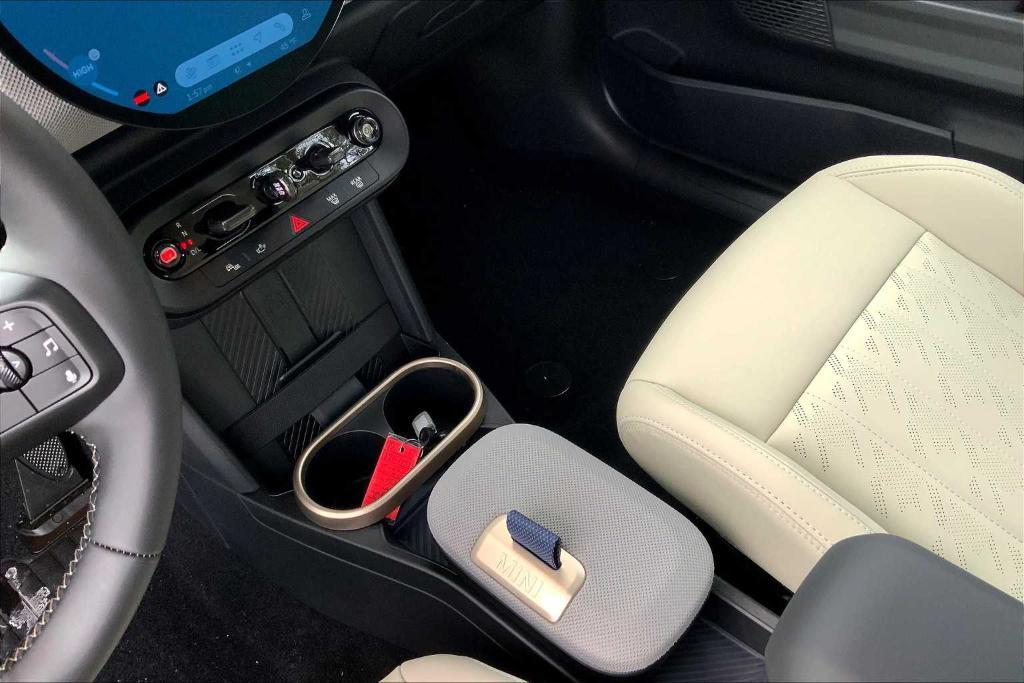 new 2025 MINI Hardtop car, priced at $38,200