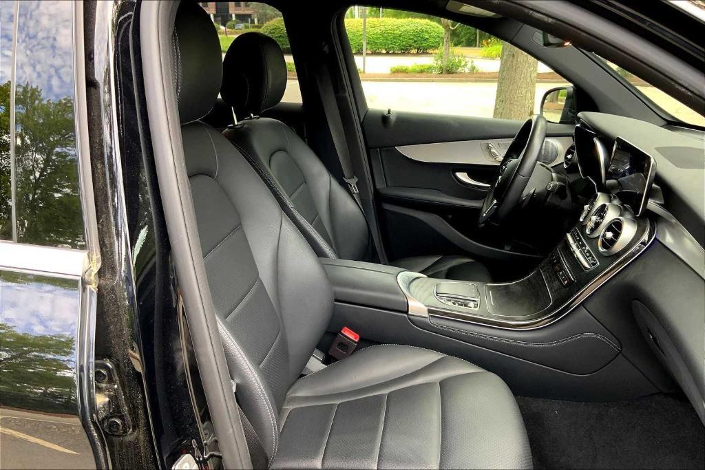 used 2021 Mercedes-Benz GLC 300 car, priced at $35,995