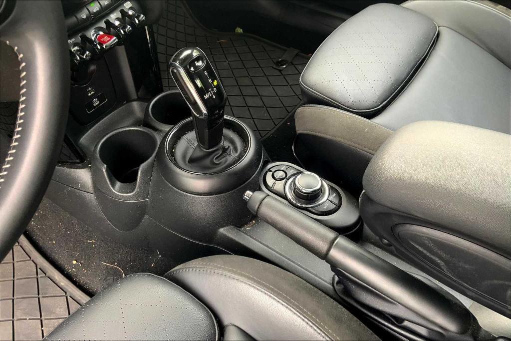 used 2023 MINI Hardtop car, priced at $25,670