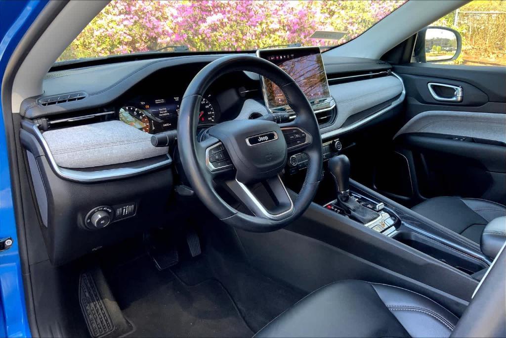 used 2022 Jeep Compass car, priced at $22,599