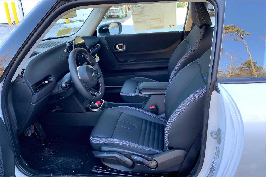 new 2025 MINI Hardtop car, priced at $35,765