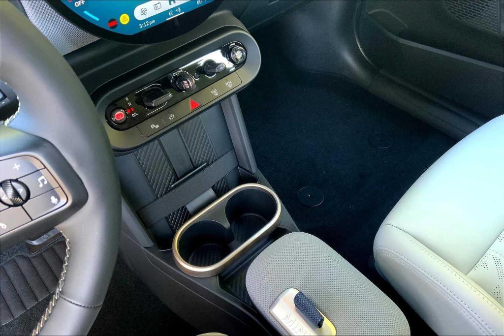 new 2025 MINI Hardtop car, priced at $37,780