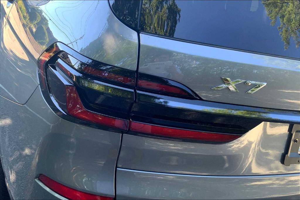 new 2026 BMW X7 car, priced at $99,305
