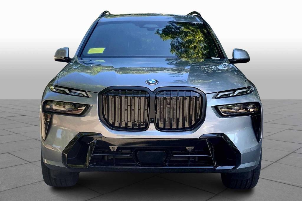 new 2026 BMW X7 car, priced at $99,305