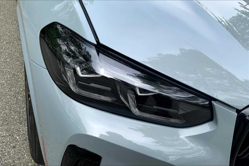 new 2025 BMW X4 car, priced at $75,270