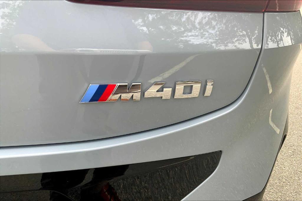 new 2025 BMW X4 car, priced at $75,270