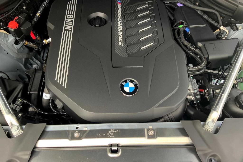 new 2025 BMW X4 car, priced at $75,270