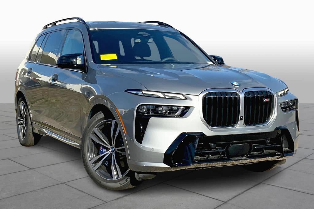 new 2025 BMW X7 car, priced at $114,235