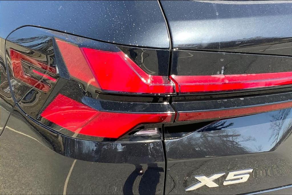 new 2025 BMW X5 PHEV car, priced at $79,085