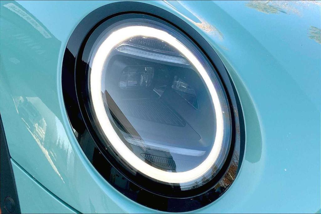 new 2025 MINI Hardtop car, priced at $38,795