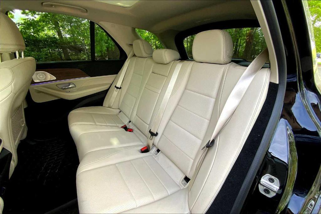used 2024 Mercedes-Benz GLE 350 car, priced at $55,979