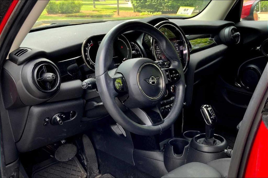 used 2023 MINI Hardtop car, priced at $26,378