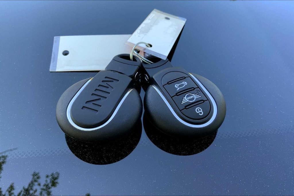 used 2022 MINI Clubman car, priced at $24,476