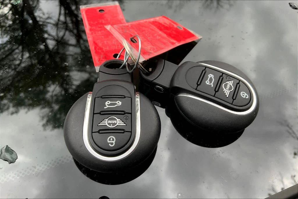 used 2024 MINI Clubman car, priced at $33,200