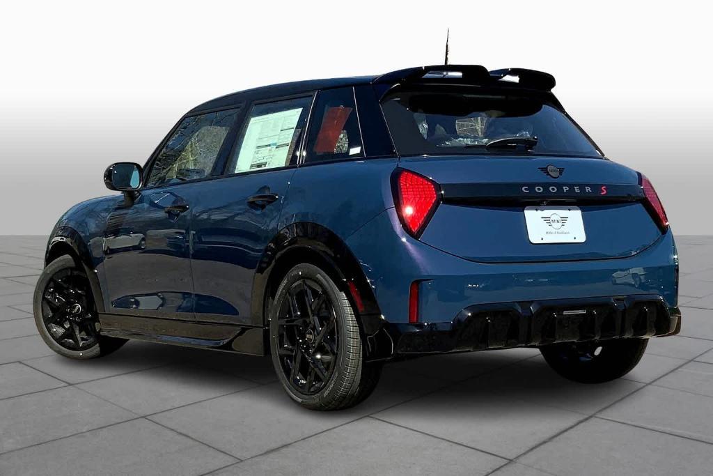 new 2025 MINI Hardtop car, priced at $41,260