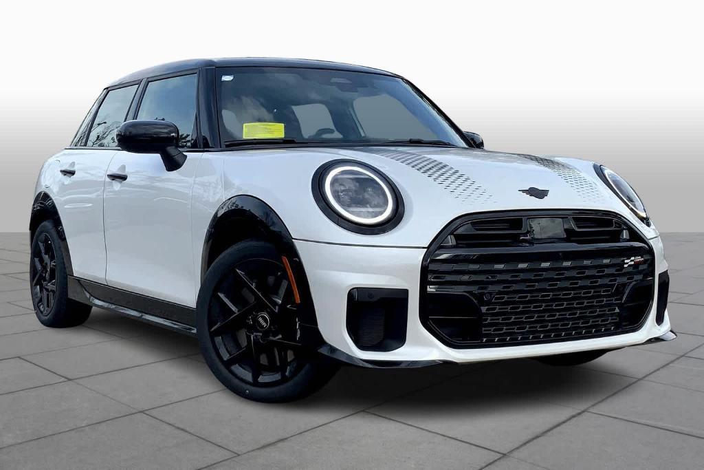 new 2025 MINI Hardtop car, priced at $41,260