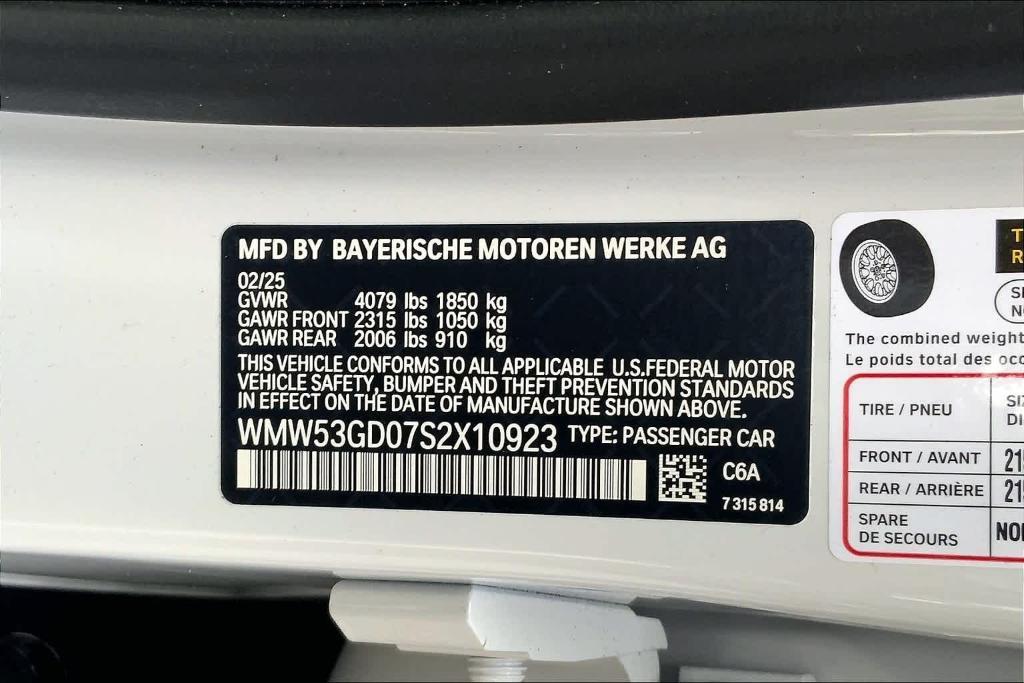 new 2025 MINI Hardtop car, priced at $41,260