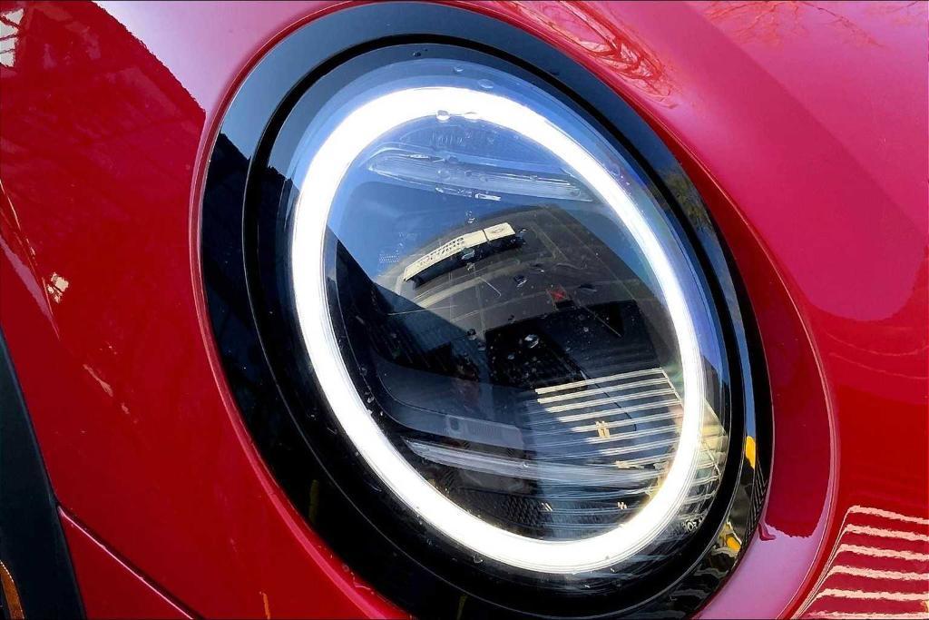 new 2025 MINI Hardtop car, priced at $37,605