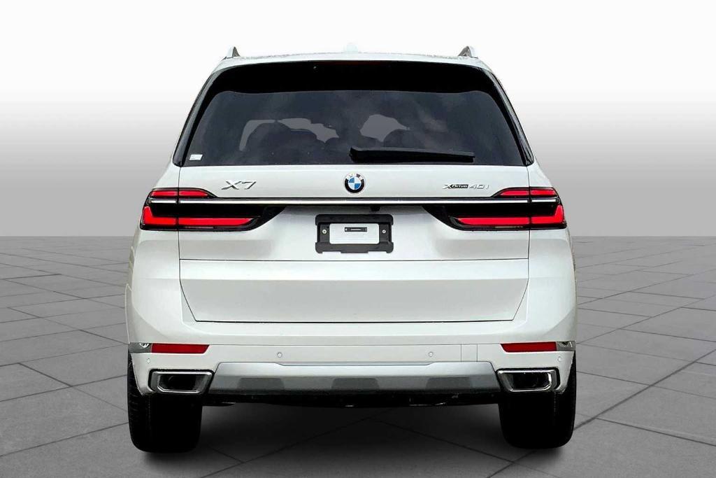 new 2025 BMW X7 car, priced at $92,885