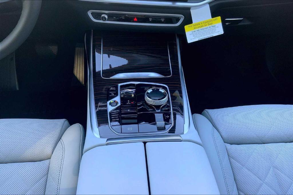 new 2026 BMW X7 car, priced at $99,255