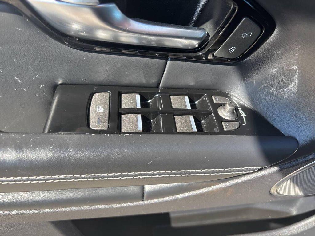 used 2016 Land Rover Range Rover Evoque car, priced at $12,995