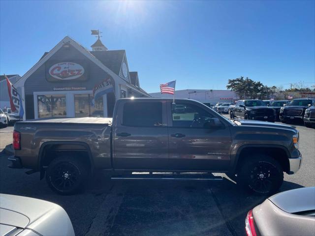 used 2014 GMC Sierra 1500 car, priced at $17,995