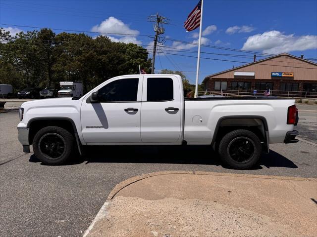 used 2018 GMC Sierra 1500 car, priced at $22,995