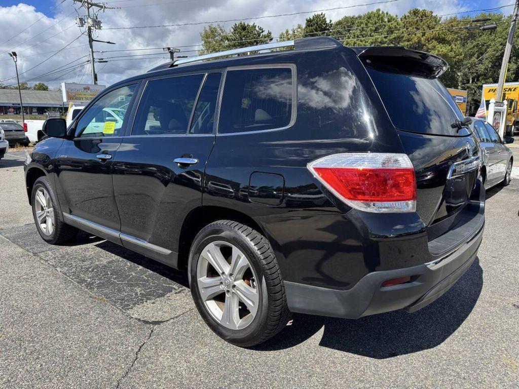 used 2013 Toyota Highlander car, priced at $11,995