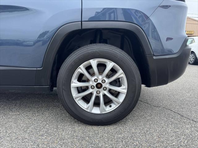 used 2019 Jeep Cherokee car, priced at $13,995
