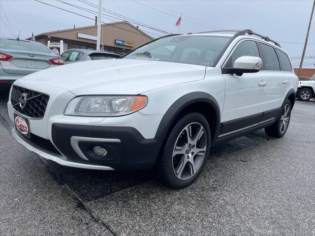 used 2015 Volvo XC70 car, priced at $9,995