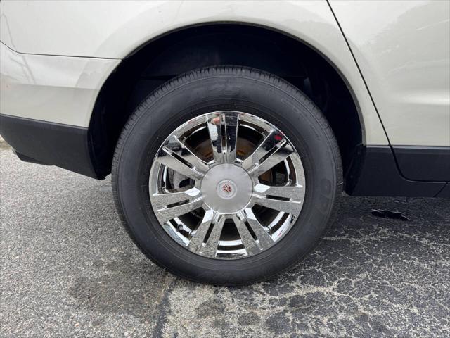 used 2015 Cadillac SRX car, priced at $12,995