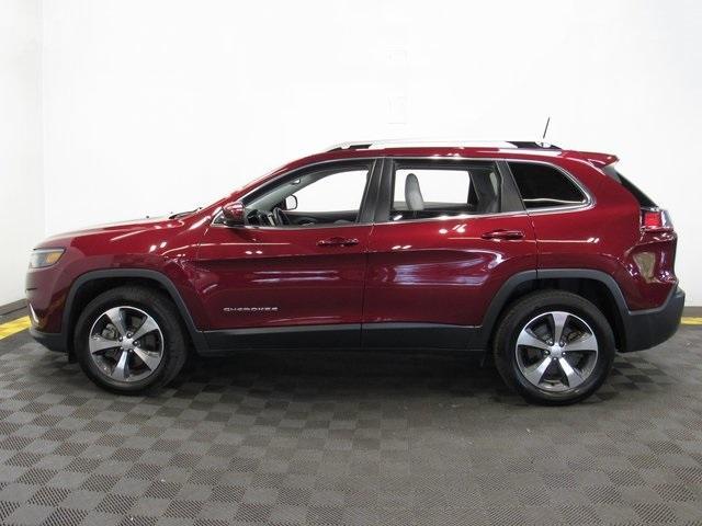 used 2019 Jeep Cherokee car, priced at $23,340