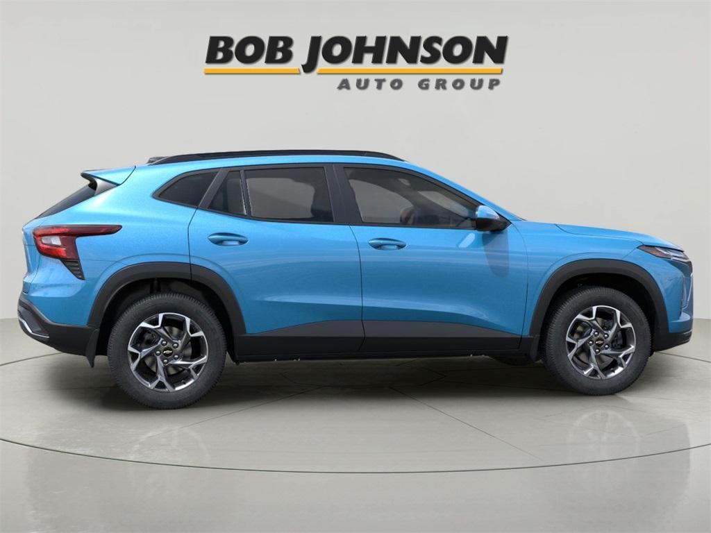 new 2025 Chevrolet Trax car, priced at $25,335