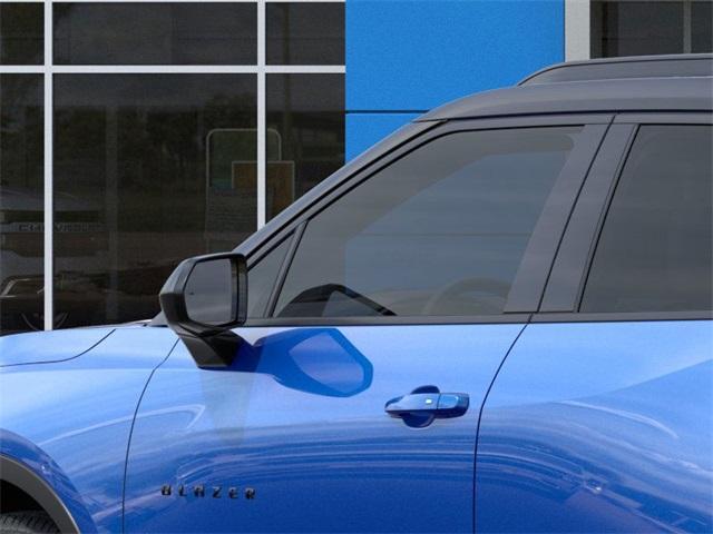 new 2025 Chevrolet Blazer car, priced at $39,451