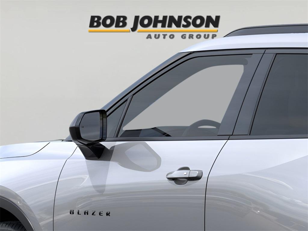 new 2025 Chevrolet Blazer car, priced at $39,488