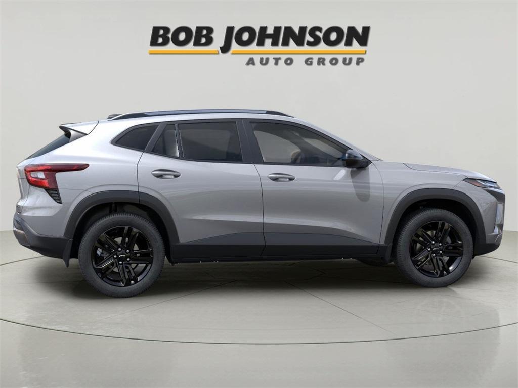 new 2025 Chevrolet Trax car, priced at $26,940