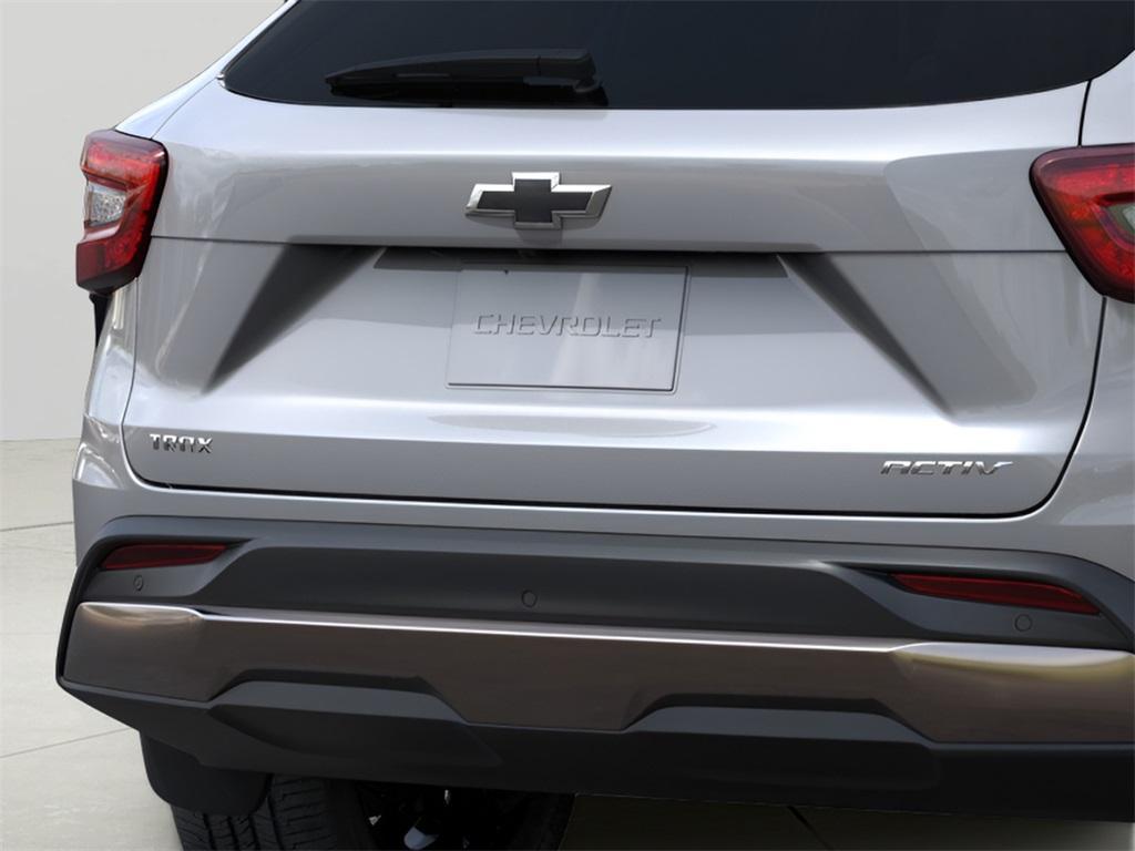 new 2025 Chevrolet Trax car, priced at $26,940