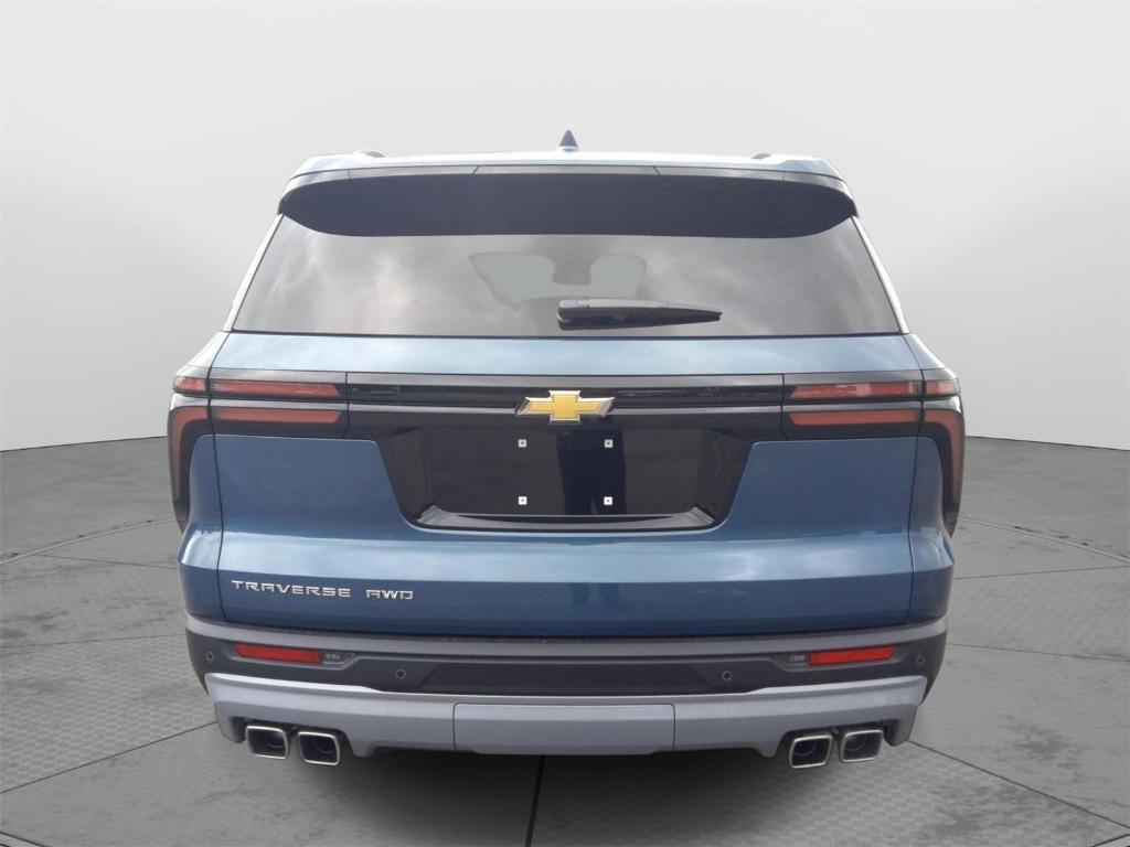 new 2026 Chevrolet Traverse car, priced at $45,170