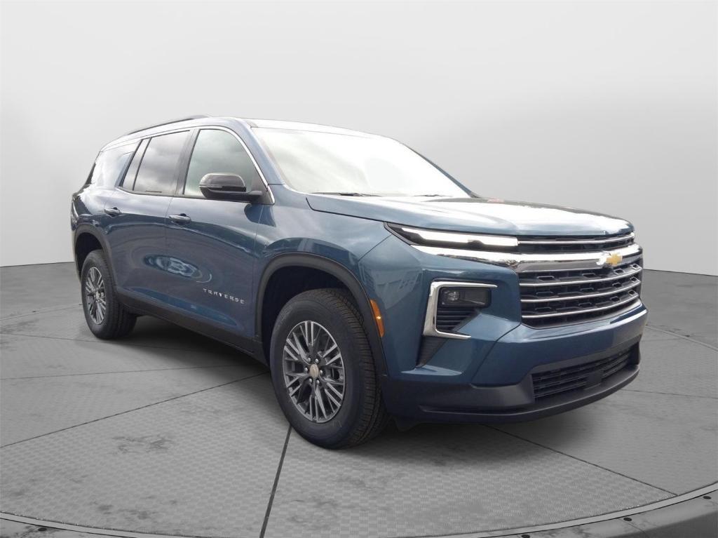 new 2026 Chevrolet Traverse car, priced at $45,170