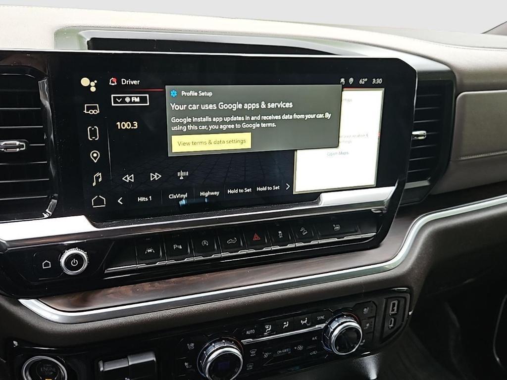 used 2022 GMC Sierra 1500 car, priced at $43,900