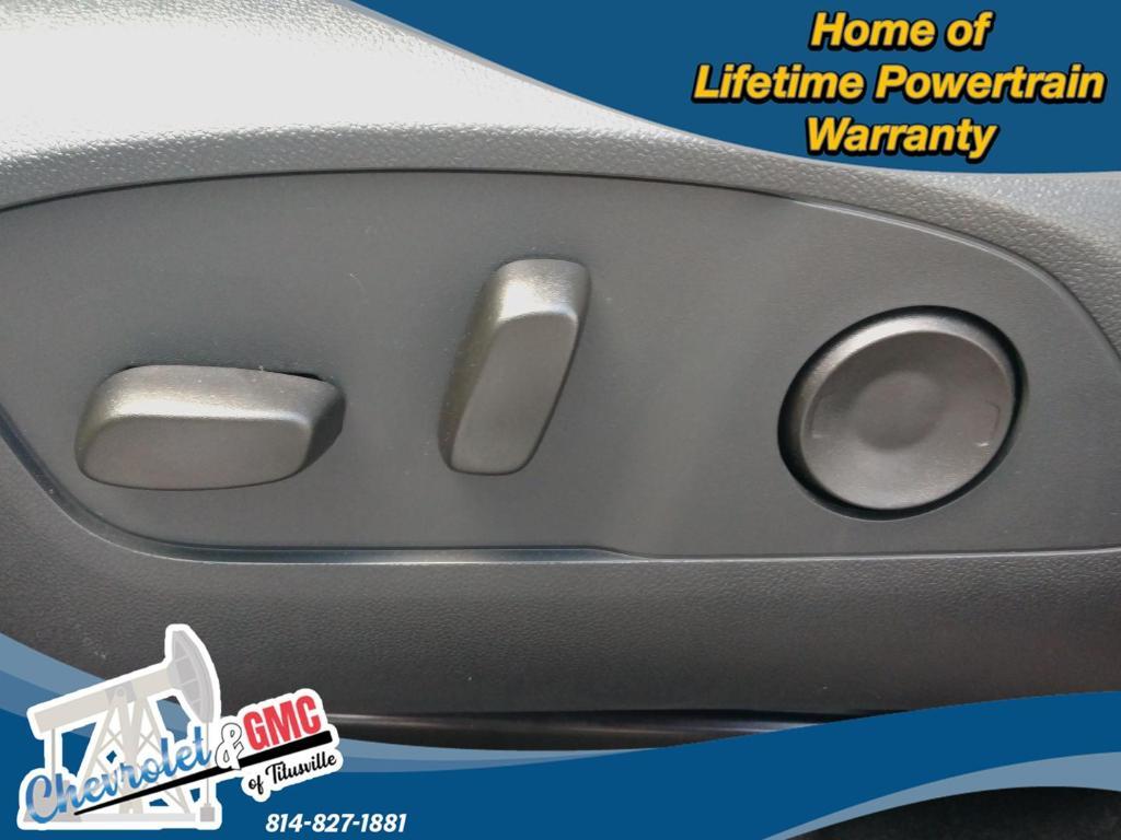 new 2025 GMC Acadia car, priced at $45,395