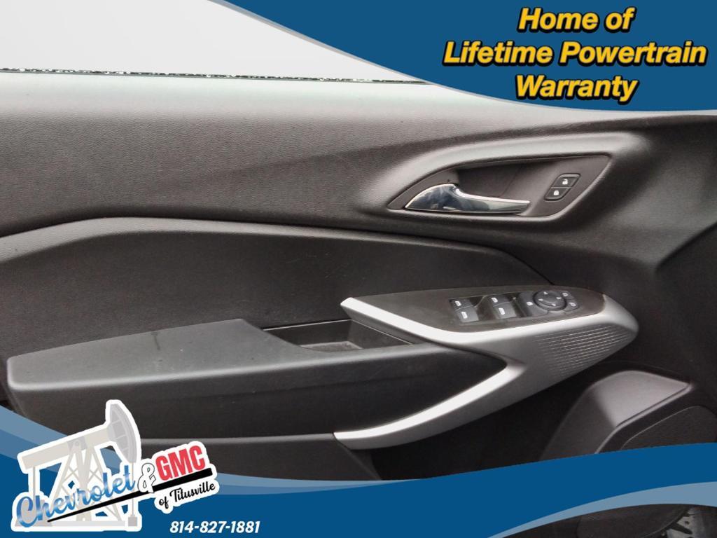 used 2024 Chevrolet Trax car, priced at $21,200