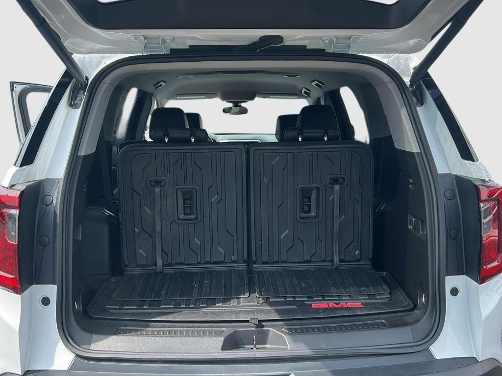 used 2023 GMC Acadia car, priced at $36,900